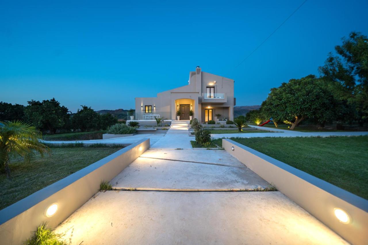 Villa Florentina ✩ Private Pool ✩ Bbq ✩ 7 Guests Alikianósz Kültér fotó